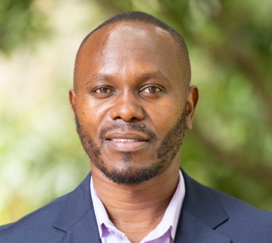 Sam Mbalu
